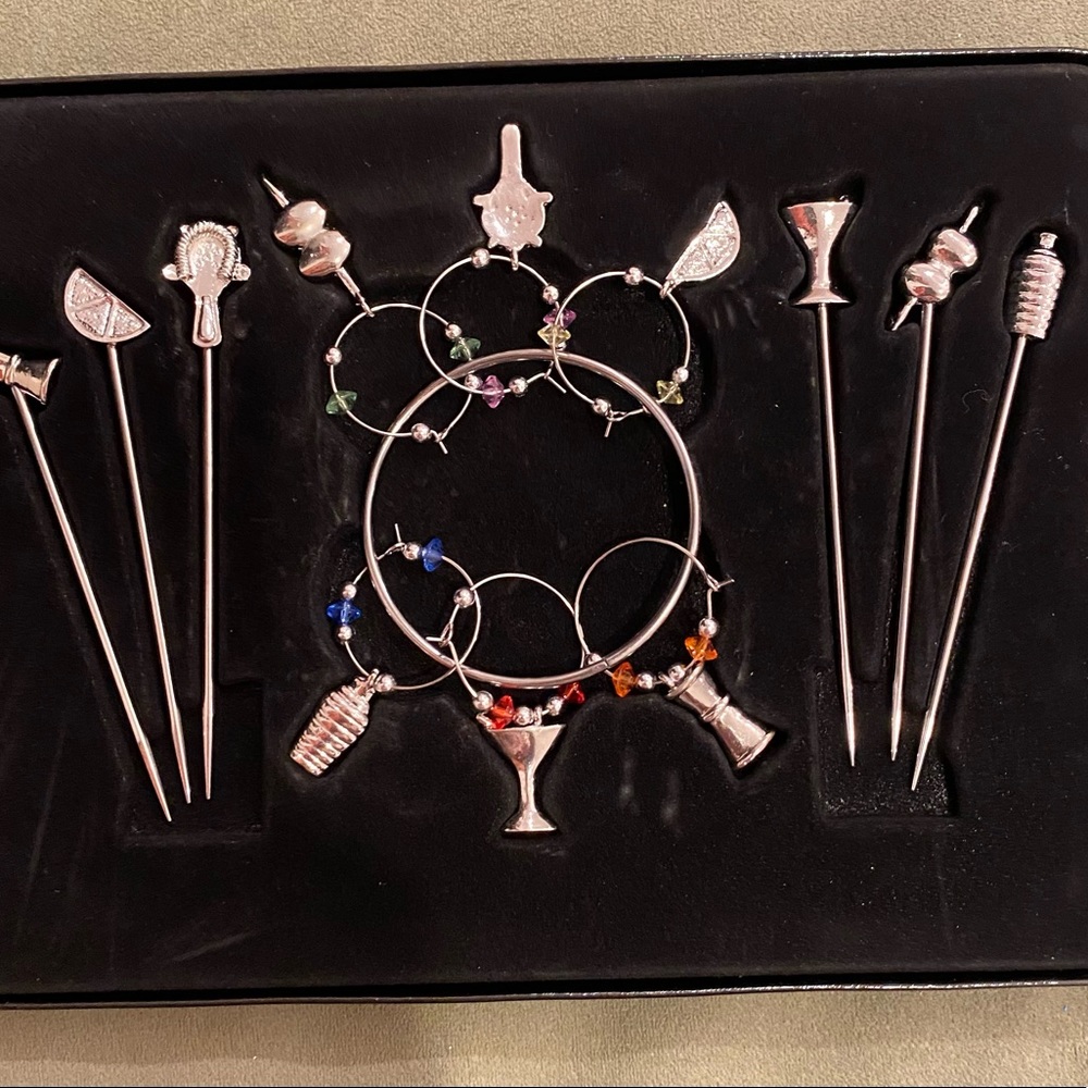 13 Piece Martini Pick and stemware charm set